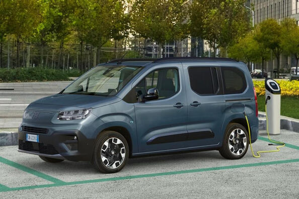 Koeajo: sähköinen kompaktitila-auto Fiat E-Doblo