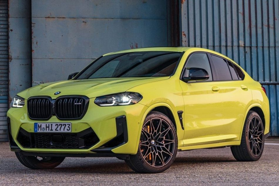 BMW X4 M Competition -koeajo: ärhäkkä SUV-coupé
