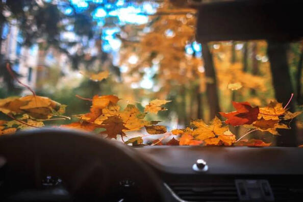 Näin valmistelet autosi syksyyn