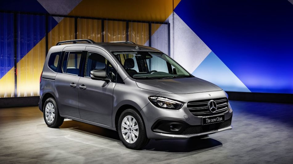 Mercedes-Benz Citan Combi: käytännöllinen ja mukava tila-auto