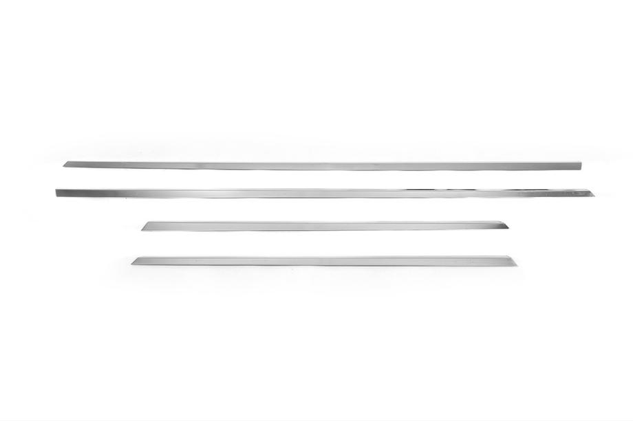 Renault Megane II 2004–2009 Kapea ovilista 2006-2010 (4 kpl, ruostumaton teräs) Kuva 2