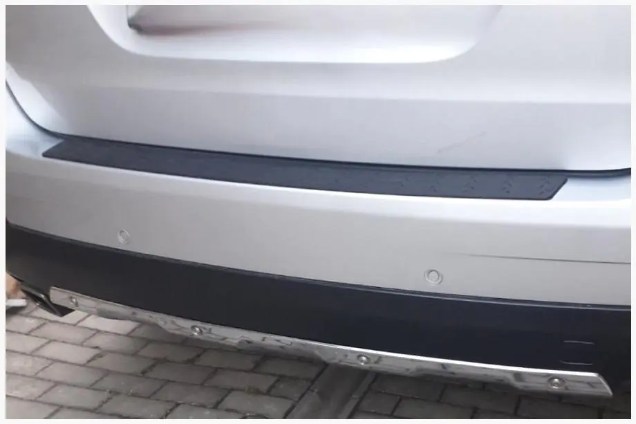 Mercedes GL-sarja X164 2006–2012 Takapuskurin suojalista DPT V-2 (ABS) (90 cm, mattamusta) Image
