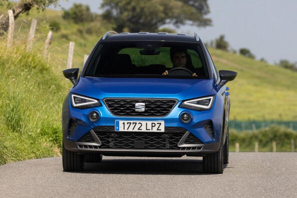 SEAT Arona: tuore näkökulma kompaktiin crossoveriin