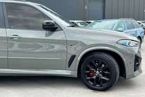 BMW X5 E70 2007–2013 Restyling-korisarjasetti X5M F95 2024 kuva 29