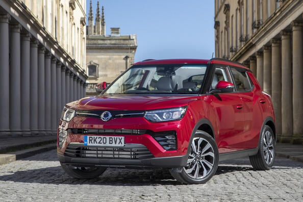 Katsaus 1. sukupolven SsangYong Tivoli -faceliftiin