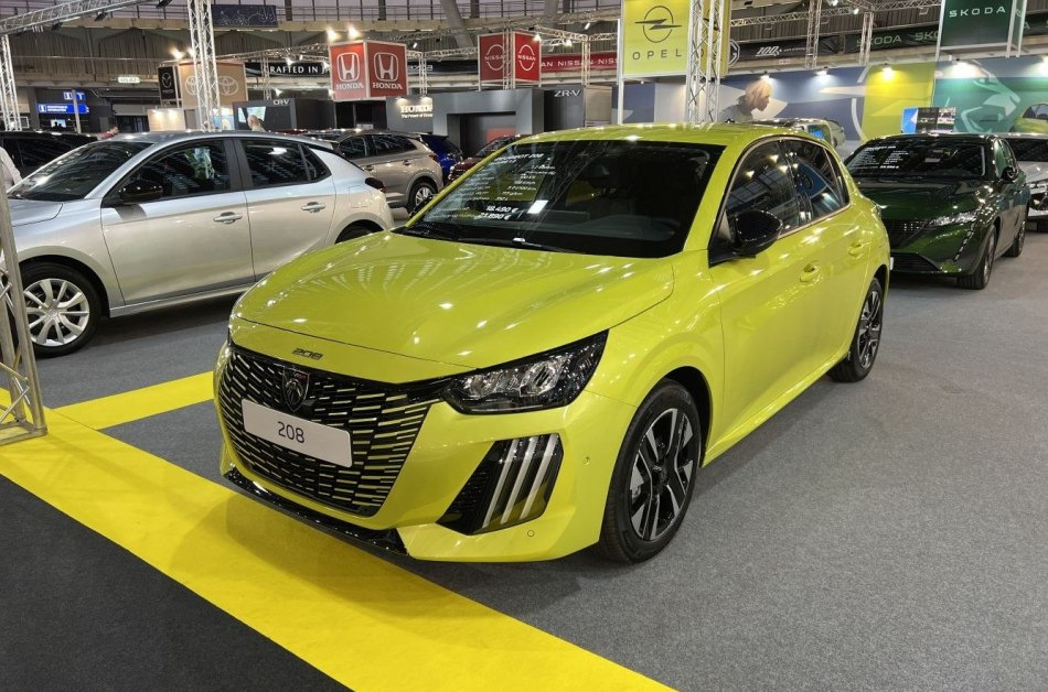 Koeajo: Peugeot 208:n toinen sukupolvi (2023)
