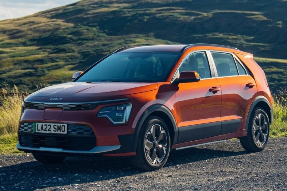 Katsaus sähköiseen kompaktiin crossoveriin KIA Niro EV