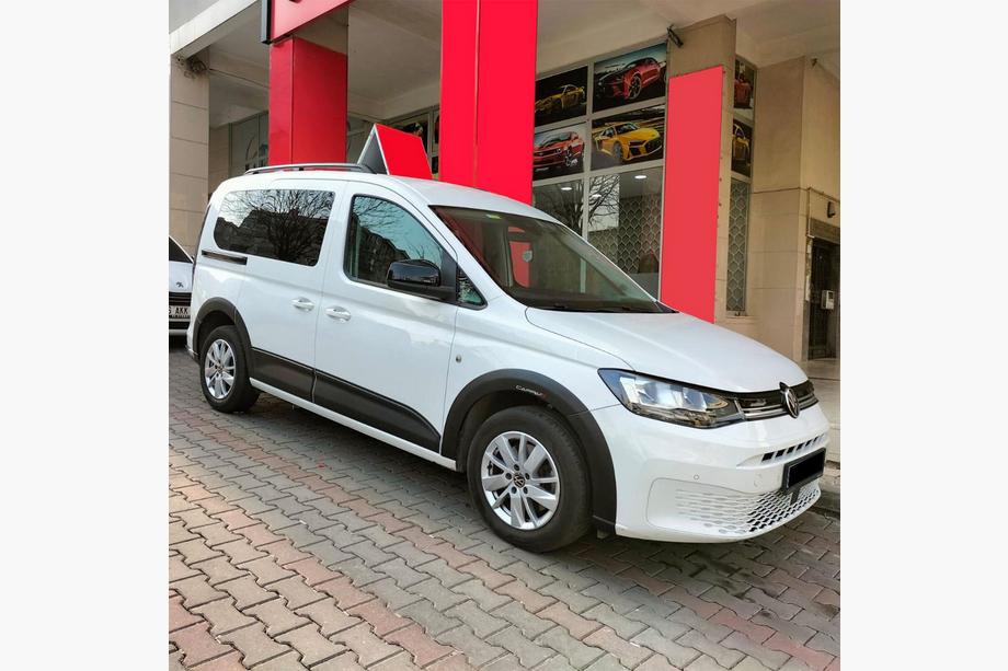 Volkswagen Caddy 2020– Koristelista- ja lokasuojan levikesarja Image