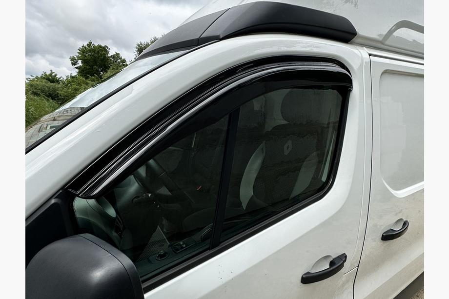 Fiat Talento 2016– Ikkunatuuliohjaimet EuroCap (2 kpl) Image