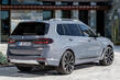 Katsaus uudistettuun luksuskatumaasturiin BMW X7 kuva 2