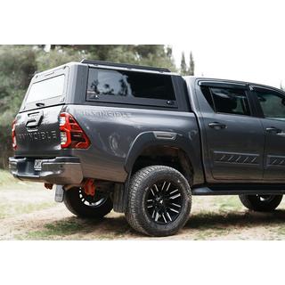 Lavakuomu Omcap Toyota Hilux 2015– kuva 2