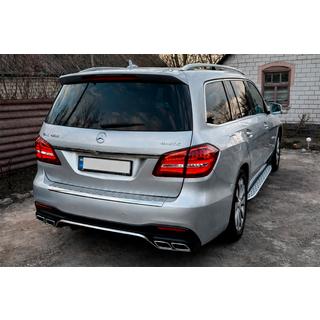 Takadiffuusori GLS63 AMG (kromatuilla pakoputken päädyillä) kuva 1