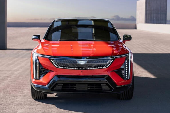 Koeajo: sähköinen premium-crossover Cadillac Optiq