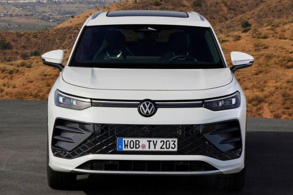 Volkswagen Tayronin 2. sukupolven koeajo (2024)