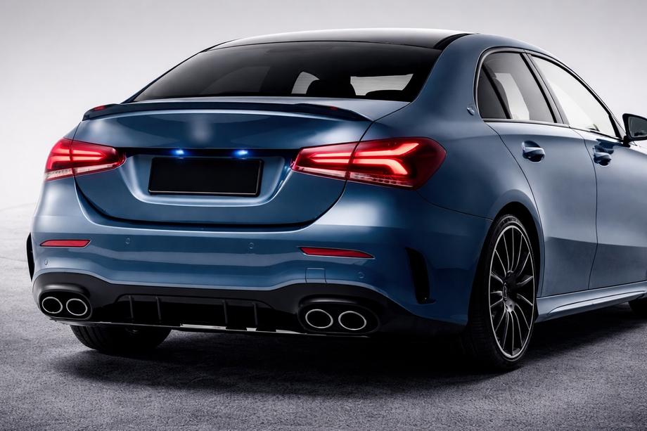Mercedes A-class W177 2018– Takadiffuusori pakoputkenpäillä (Design A45 SD) Image