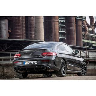 Takadiffuusori pakoputken päillä (coupé AMG43 -design) kuva 1