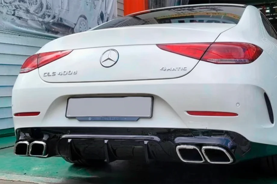 Mercedes CLS C257 2018– Takadiffuusori pakoputken päillä (GT63-design) Image