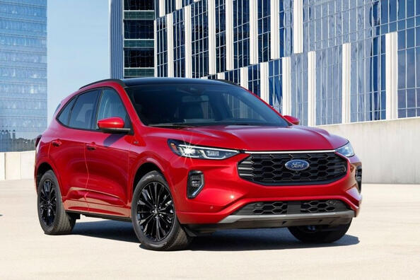 Ford Escape -crossoverin koeajo: vuoden 2023 facelift