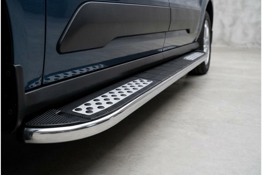 Ford Connect 2021– Tayga V2 sivukynnykset (2 kpl, alumiini) Image