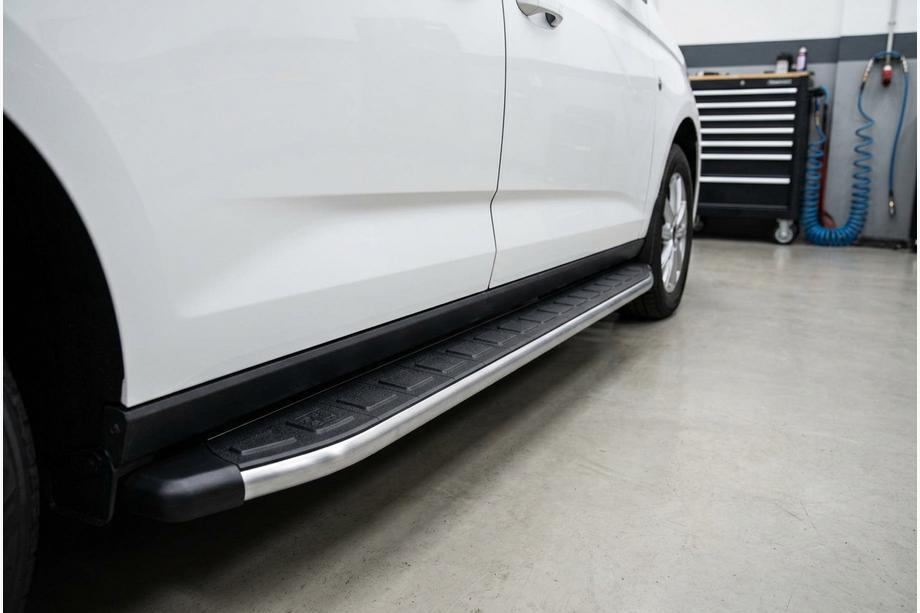 Ford Connect 2021– Sivuporraslaudat Fullmond (2 kpl, alumiini) Image