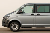 Volkswagen T5 2010–2015 Kromiset ovipilarisuojat EuroCap kuva 1