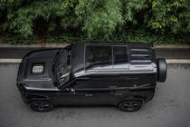 Land Rover Defender 2019– Hiilikuituinen konepelti (lasiaukolla) kuva 3