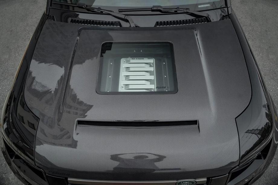 Land Rover Defender 2019– Hiilikuituinen konepelti (lasiaukolla) Image