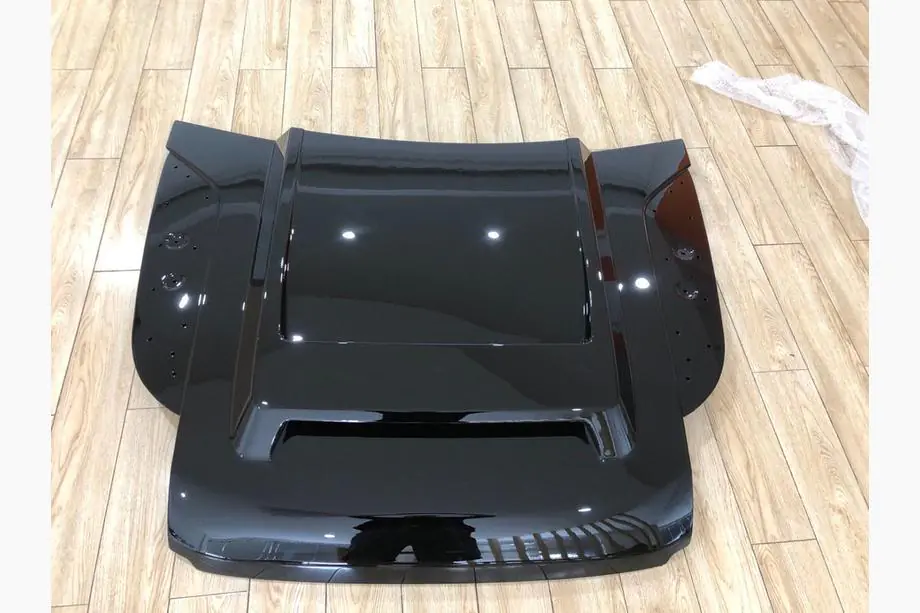 Land Rover Defender 2019– Hiilikuitukonepelti (Zhous design) Image