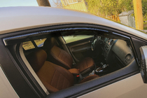 Volkswagen Caddy 2004–2010 Ikkunatuulisuojat, upotettavat Niken Luxury (2 kpl) kuva 1
