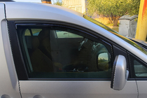 Volkswagen Caddy 2010–2015 Ikkunatuulisuojat, upotettavat Niken Luxury (2 kpl) kuva 4