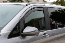 Mercedes Vito/V-class W447 2014– Ikkunatuulisuojat, upotettavat Niken Luxury (2 kpl) kuva 1