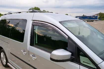 Volkswagen Caddy 2015–2020 Ikkunatuulisuojat kromilistalla Niken Luxury (2 kpl) kuva 3