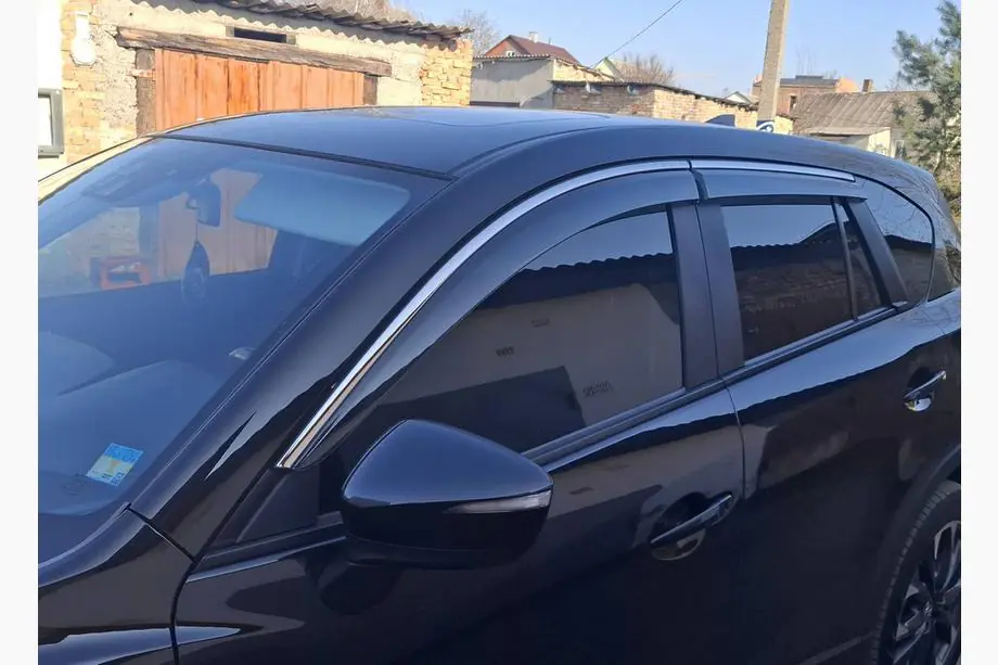 Mazda CX-5 2012–2017 Ikkunatuuliohjaimet kromilistalla Niken Luxury (4 kpl) Image