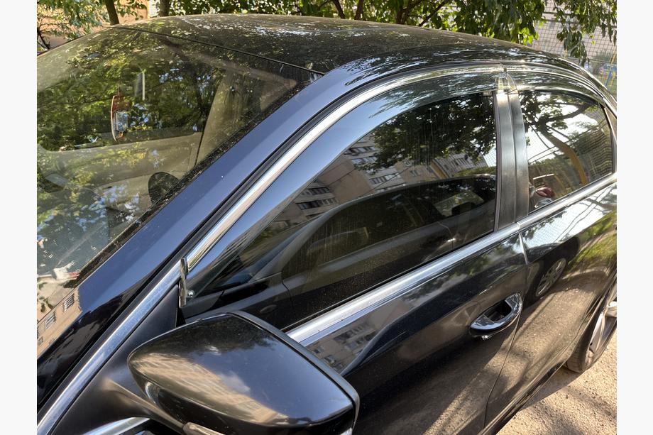 Volkswagen Passat B7 2012–2015 Sivulasien tuuliohjaimet kromilistalla Niken Luxury (USA, 4 kpl) Image