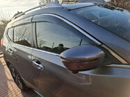 Nissan X-trail T32/Rogue 2014–2021 Ikkunatuuliohjaimet kromilistalla Niken Luxury (6 kpl) kuva 1