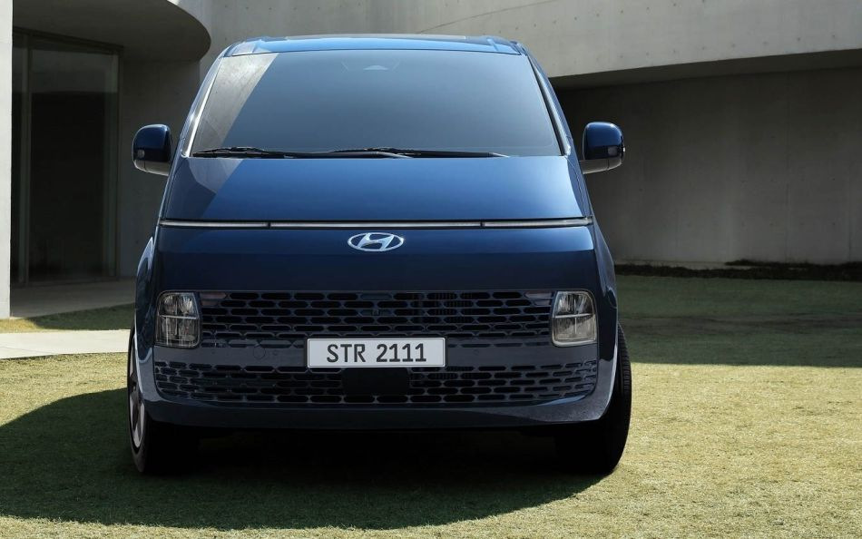 Hyundai Staria -koeajo: uusi näkökulma tila-autoihin