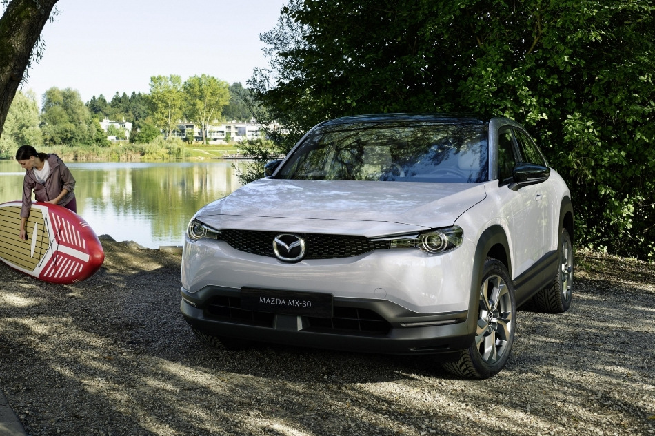Mazda MX-30 -koeajo: tyylikäs ja ekologinen crossover