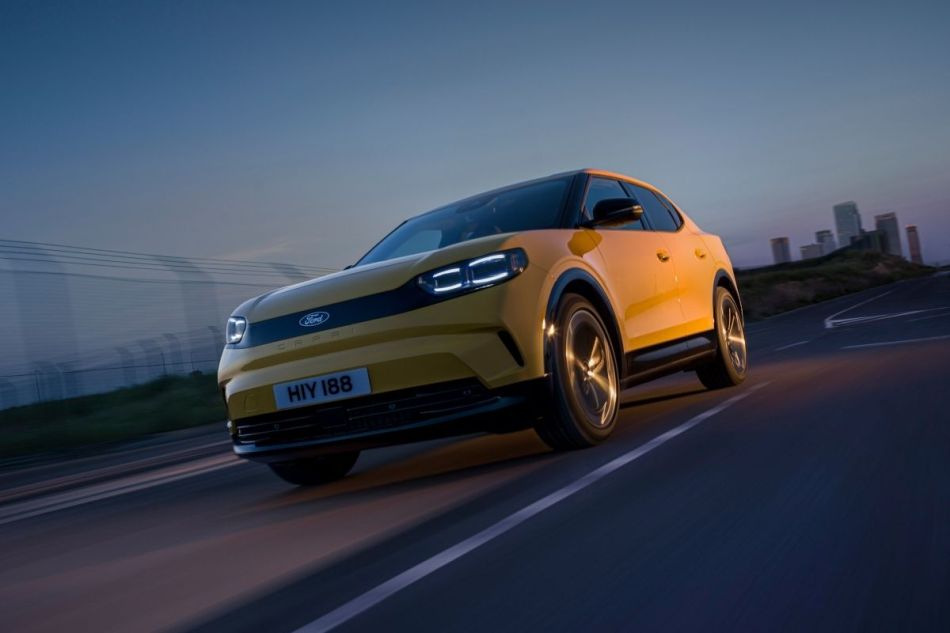Ford Capri 2024 -koeajo: legenda palaa sähköisenä