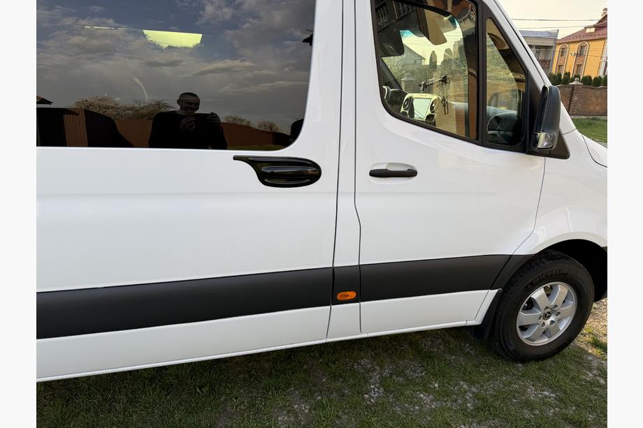 Mercedes Sprinter W907/W910 2018– Sivusoven ovenkahvan suojakotelo EuroCap (ABS) Kuva 3