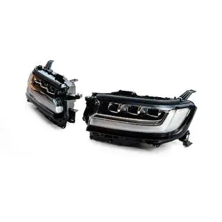 Ajovalot Toyota Land Cruiser 300 2021– kuva 3