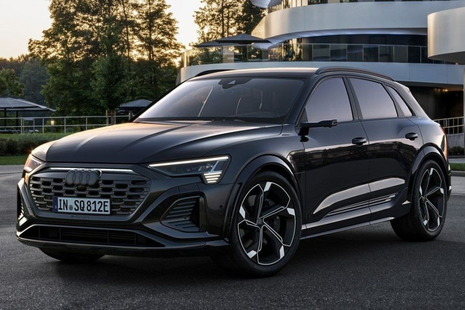 Koeajo: sähköinen urheilucrossover Audi SQ8 e-tron