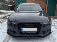 Audi A5 2007–2015 Etupuskurin lippoileri DPT (S-Line, 2011-2015, kiiltävä musta) kuva 3