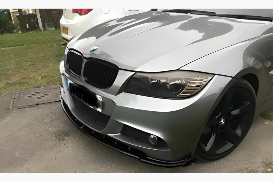 BMW 3-sarja E90/E91 2005–2011 Etupuskurin lip-spoileri DPT V-1 (E90 M-Sport 2008-2011, kiiltävä musta) Image