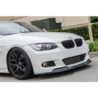 Etuhelma CSL-Style DPT (M-Sport 2006-2010, kiiltävä musta)