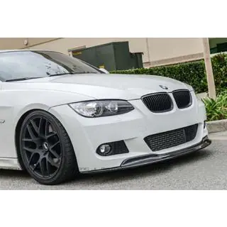 Etuhelma CSL-Style DPT (M-Sport 2006-2010, kiiltävä musta)