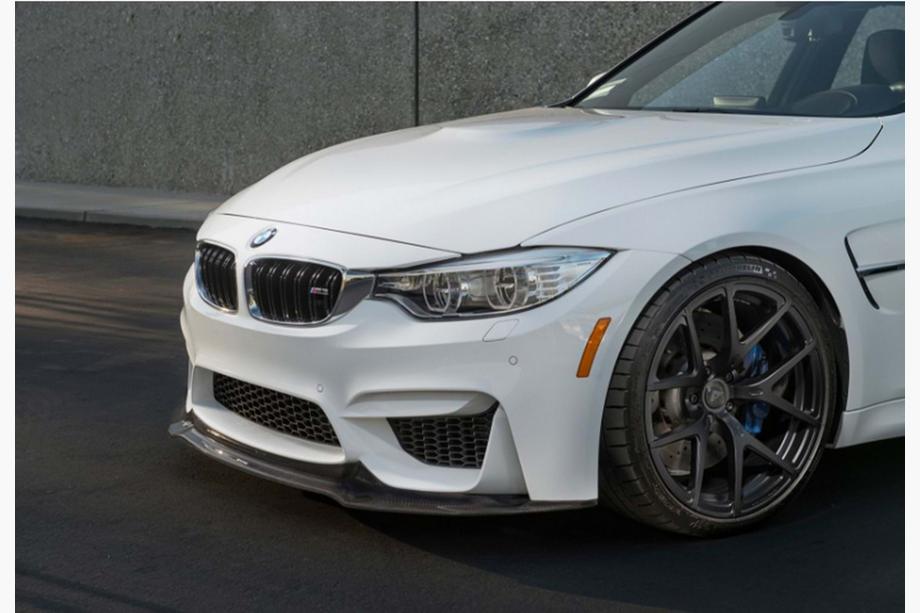BMW 4-sarja F32/F33/F36 2012–2020 DPT V-4 etulippa (M4, kiiltävä musta) Image