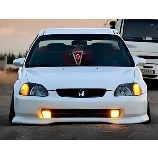 Etupuskurin lip-spoileri DPT V-1 (musta kiiltävä) Honda Civic 1995–2001