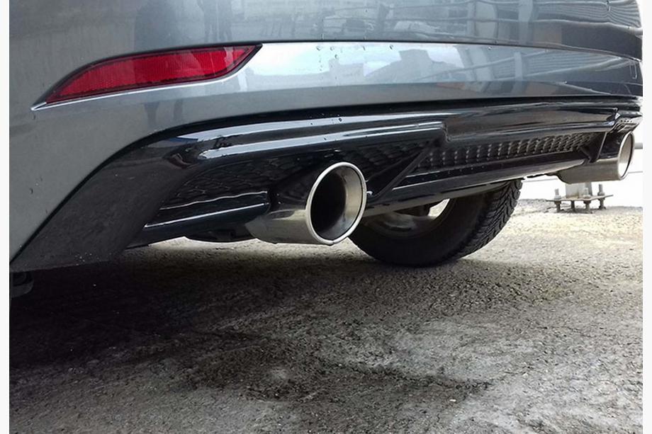 Audi A3 2012–2020 Takadiffuusori DPT (HB, 2017-2020, kiiltävä musta) Image