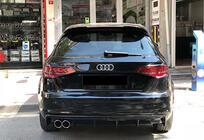 Audi A3 2012–2020 Takadiffuusori DPT V-2 (2012-2016, HB, kiiltävän musta) kuva 1