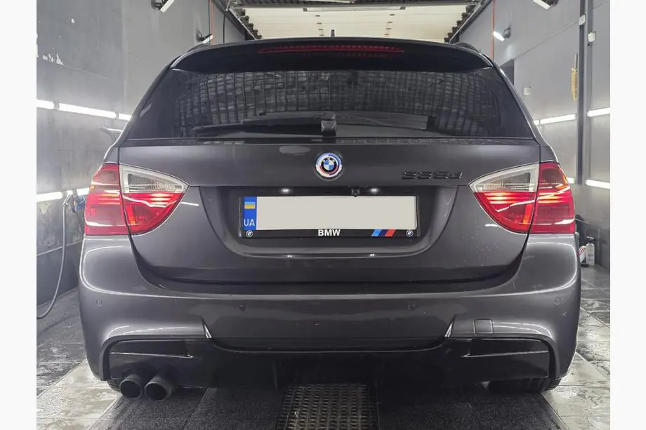 BMW 3-sarja E90/E91 2005–2011 Takat diffuusori DPT V-5 (E90 M-Sport, kiiltävän musta) Image